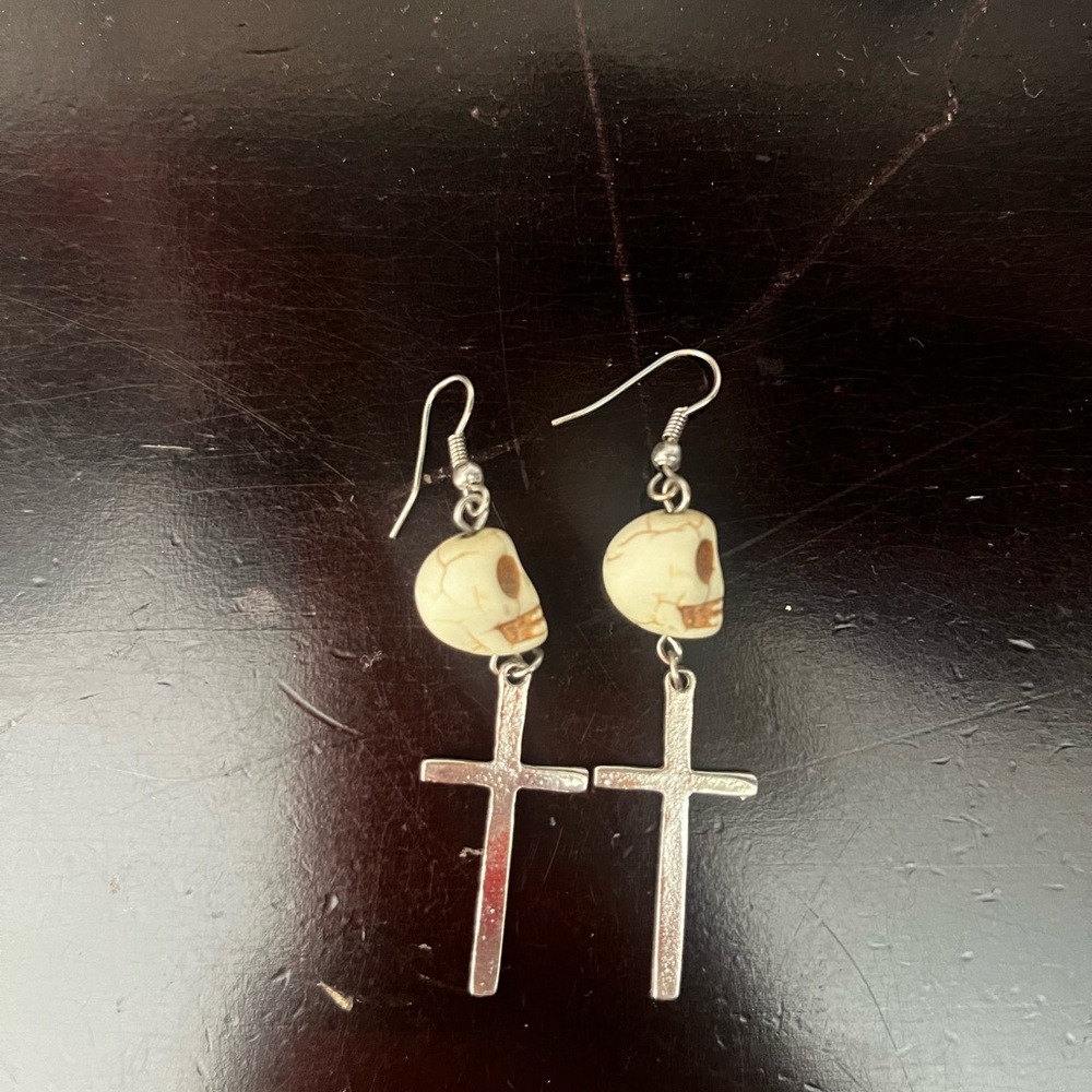 Skull and Cross Earrings